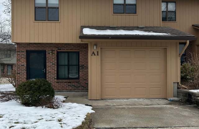 2 bed/ 2 bath Condominium photos photos