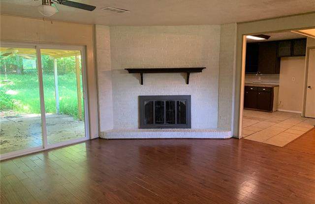 212 Cindy Lane - 212 Northeast Cindy Lane, Burleson, TX 76028