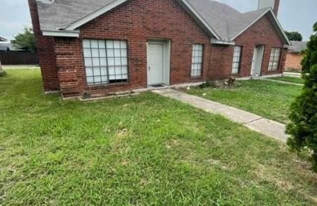 2404 Meadow Lane - 2404 Meadow Lane, Mesquite, TX 75150