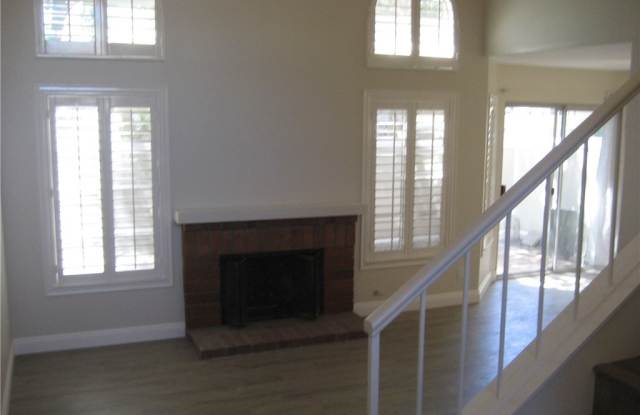 26276 Clover Glen Gallery 4