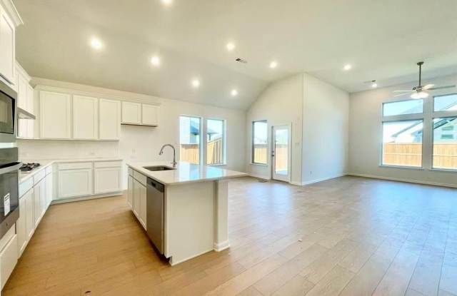 16205 Garden Drive photos photos