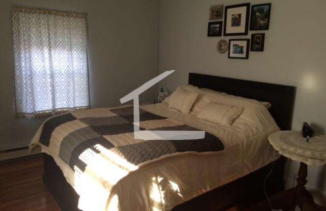 Large 1 bed unit in the heart of Oak Square in Brighton! photos photos
