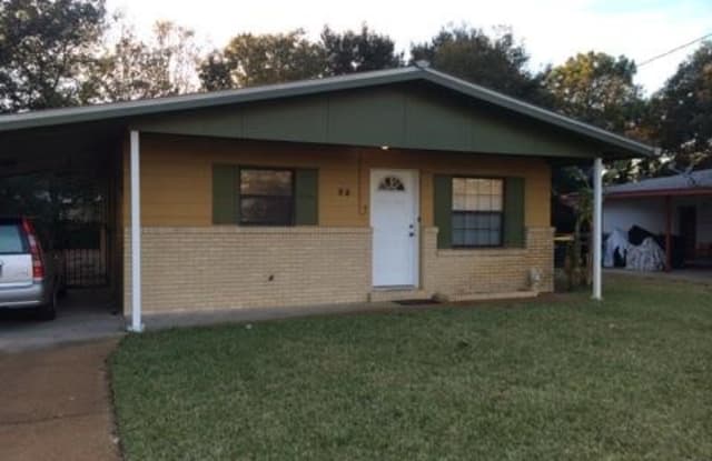 28 NW Bishop Avenue - 28 Bishop Avenue Northwest, Fort Walton Beach, FL 32548