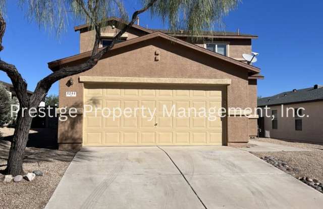 Want to call this 3 bedroom 2.5 bath Home in Sahuarita Yours? - 1244 West Calle Libro Del Retrato, Sahuarita, AZ 85629