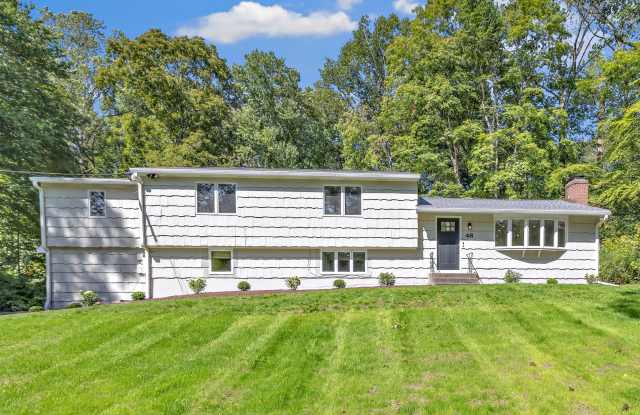 48 Crestwood Road photos photos