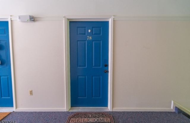 78 Brookside Ln Gallery 3