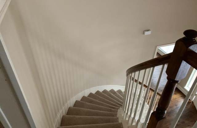 3010 Quail Hollow Gallery 3
