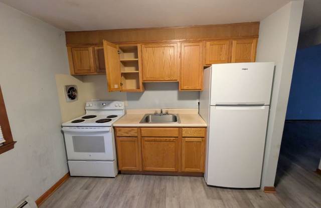 Campbell Ave Apartments Gallery 1