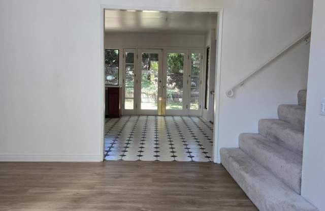 3166 W Black Hills Court Gallery 3