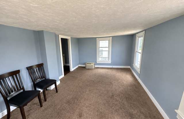 161 N Main Street - 2 Gallery 4