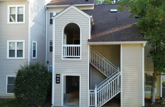 6011 Winterpointe Lane Gallery 1