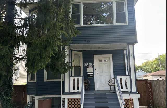 2550 North Newcastle Avenue photos photos