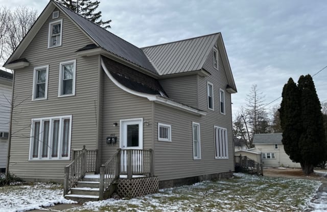 402 South Warren Avenue * - 2 photos photos