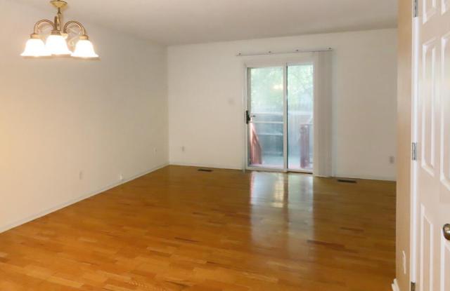 109 Gunston Court Gallery 4
