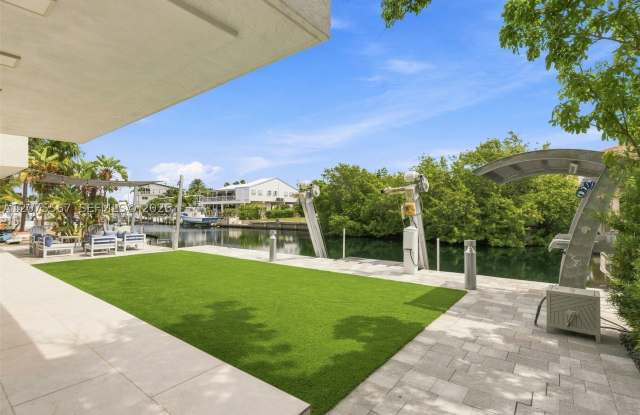 203 Gulfview Dr Gallery 4