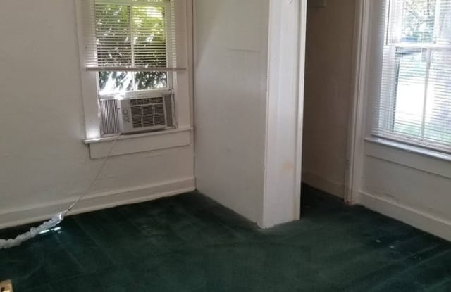 675 Willow Branch Avenue - 675 Willow Branch Avenue, Jacksonville, FL 32205