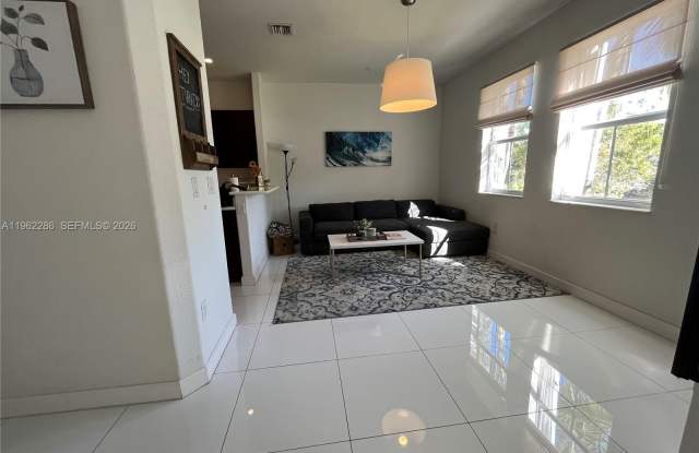 10012 NW 7th St photos photos