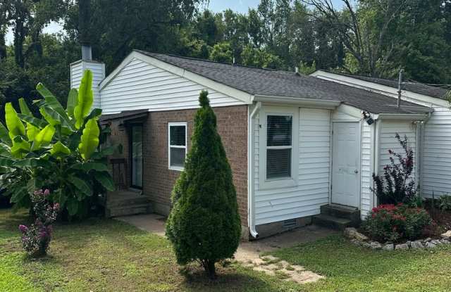 FOR LEASE- 2 BEDROOM HOME IN OLD HICKORY! photos photos