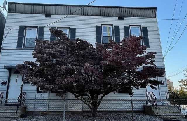 861 7TH ST photos photos