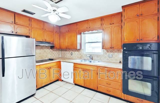 3156 Green Arbor Pl Gallery 2