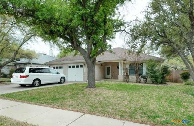 1421 Spiderlily View photos photos