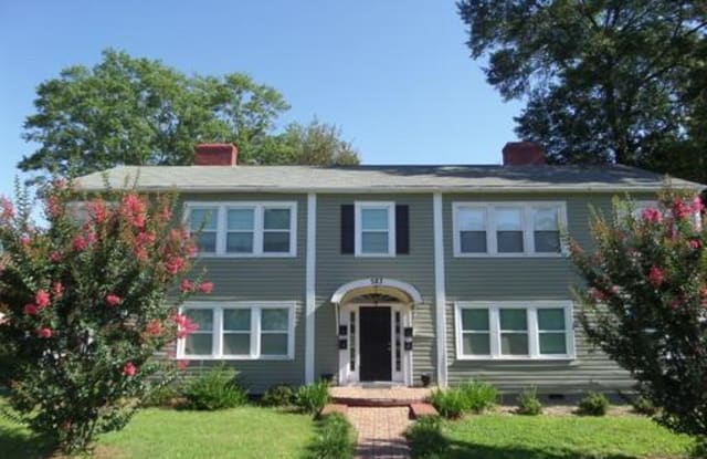 583 Colonial Circle SE - 583 Colonial Cir, Marietta, GA 30060