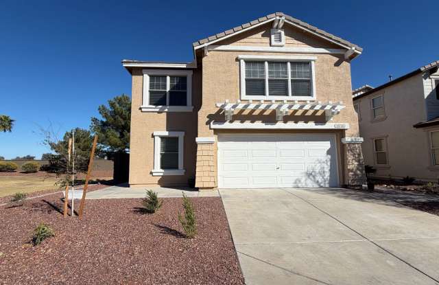 Spacious Surprise home with large backyard - 16755 North 181st Drive, Surprise, AZ 85388