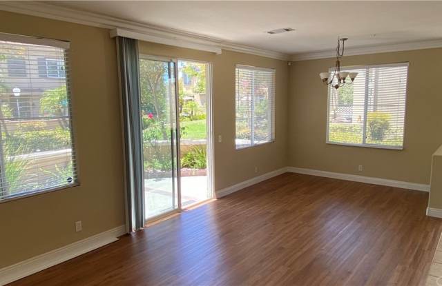 448 N Londonderry Lane Gallery 4