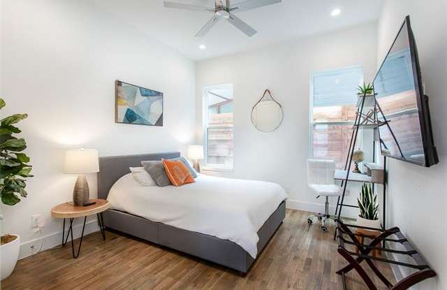 4425 Rusk Avenue Gallery 4