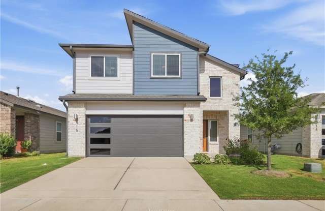 916 Kickapoo Lane Gallery 1