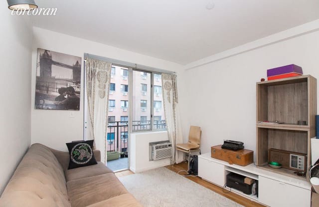 424 East 10th Street - 424 East 10th Street, New York City, NY 10009