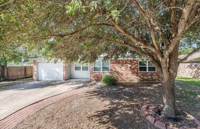 3408 Dallis Drive Gallery 2