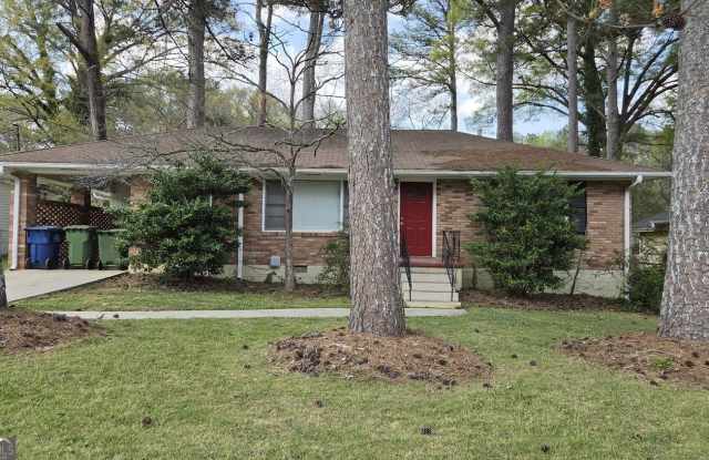 136 Hillsdale Drive SE photos photos