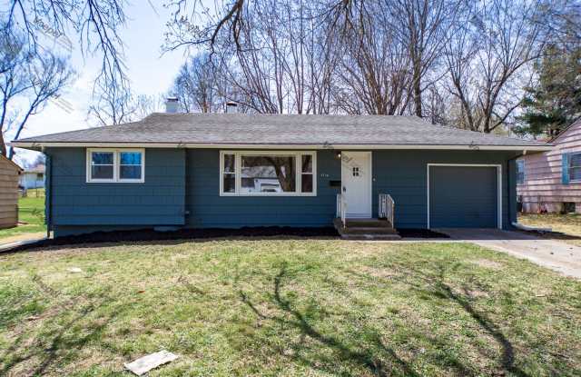 3 Bed, 1 Bath- $1,275.00 - 4718 South Crysler Drive, Independence, MO 64055