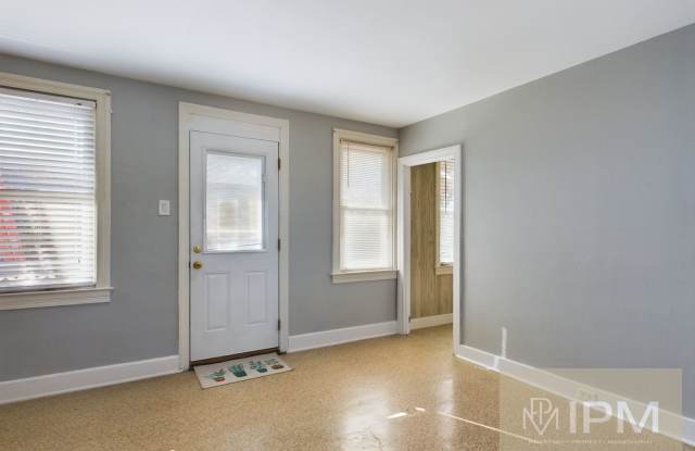 60 N Sherman St photos photos