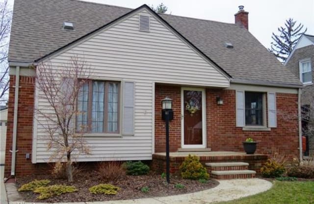 2105 N Wilson Ave - 2105 North Wilson Avenue, Royal Oak, MI 48073
