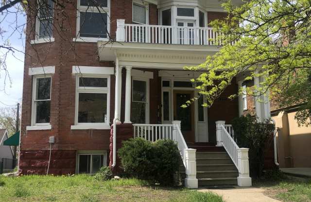 272 2nd Avenue photos photos