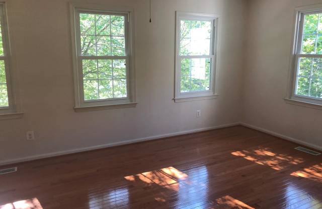 9669 SCOTCH HAVEN DRIVE Gallery 3