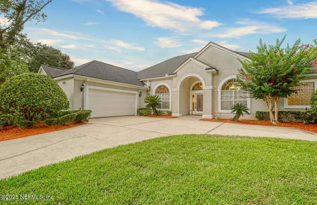 8205 BAY TREE Lane photos photos