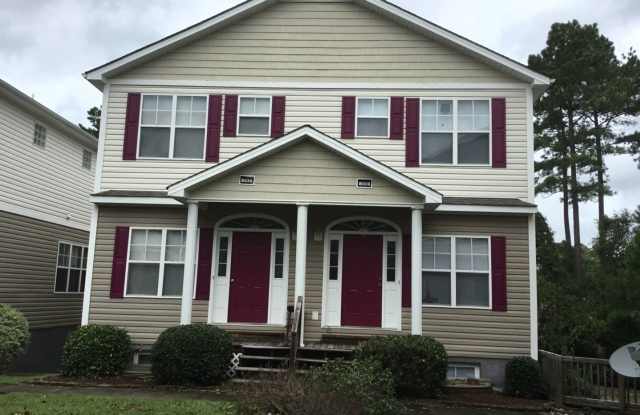 Beautiful Townhome in Tucker Creek - 302 Prowler Lane, Havelock, NC 28532