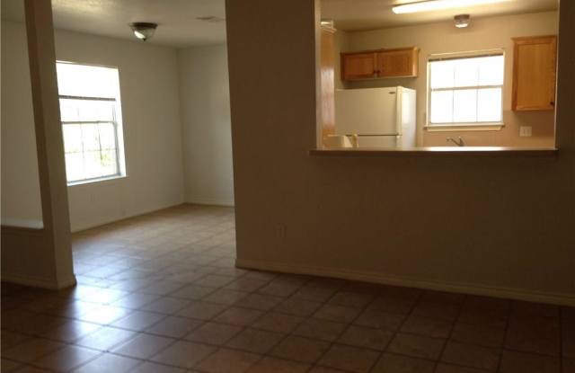 3730 Oldenburg Lane Gallery 2