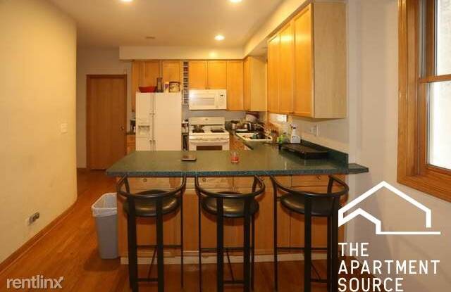 958 W Diversey Pkwy, Chicago IL 1 - 958 W Diversey Pkwy, Chicago, IL 60614