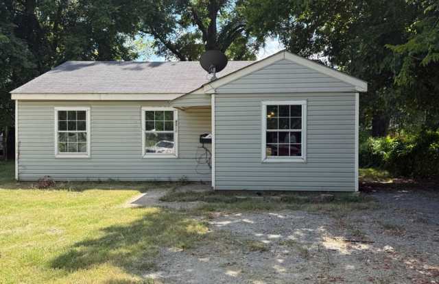 Only Section 8 approved photos photos