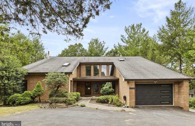 6627 OLD CHESTERBROOK Road photos photos