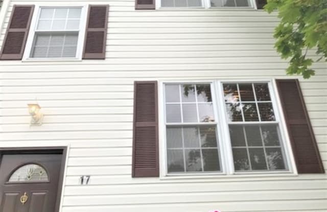 17 Bohn Court - 17 Bohn Court, Rossville, MD 21237