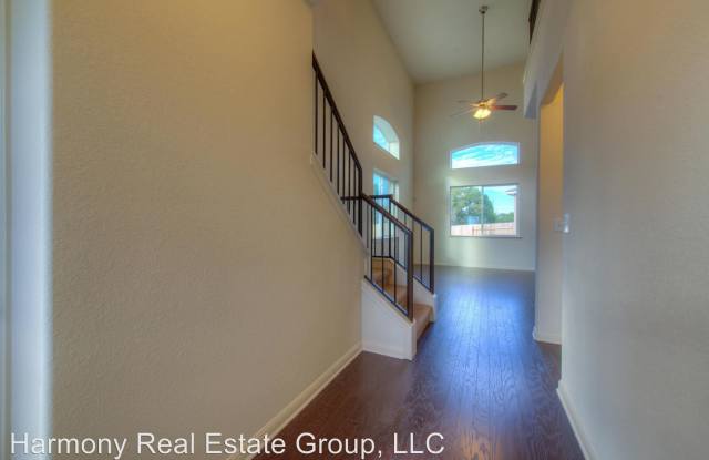 2408 McDonald Way Gallery 4