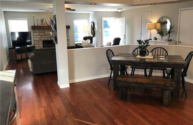 3004 Pilgrim Place Gallery 4