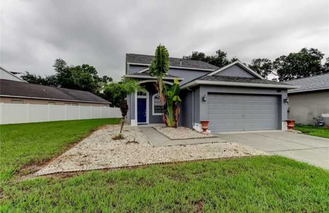 6101 LANSHIRE DRIVE photos photos