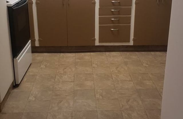 2 bedroom 1 bath duplex Available June 20th Spokane Valley photos photos