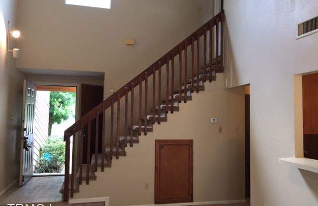 4702 CEDAR PASS D  BRECKENRIDGE TOWNHOMES Gallery 3